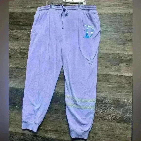 Disney Lavender Purple Jogger Sweatpants Size Women’s 2X - Picture 1 of 4